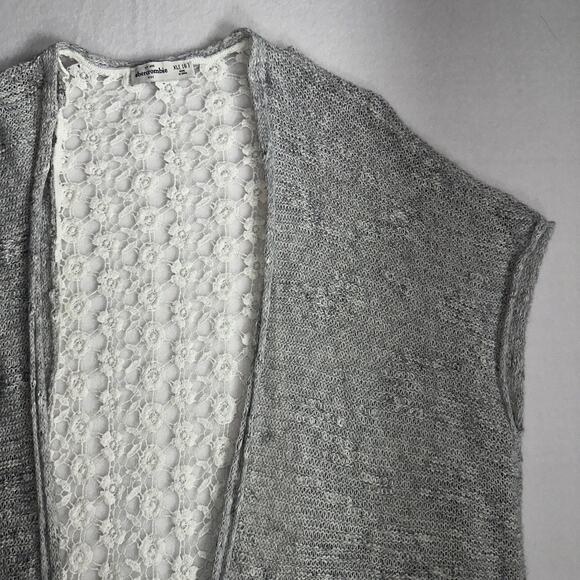 Abercrombie Kids Gray Knit Open Front Cardigan/Vest Lace Back Floral Size XL - Picture 4 of 12